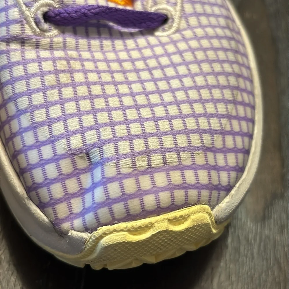 Nike LeBron Purple and Orange Sneakers size 6.5Y